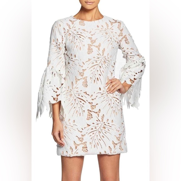 Dress the Population Dresses & Skirts - Dress The Population White Nude Bell Sleeve Dress